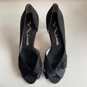 Nina Black Satin Open Toe shoes size 10